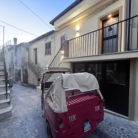 B&B San Nicodemo Ciro Exterior photo